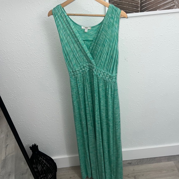 Spense Dresses & Skirts - Green Maxi Dress By Spense